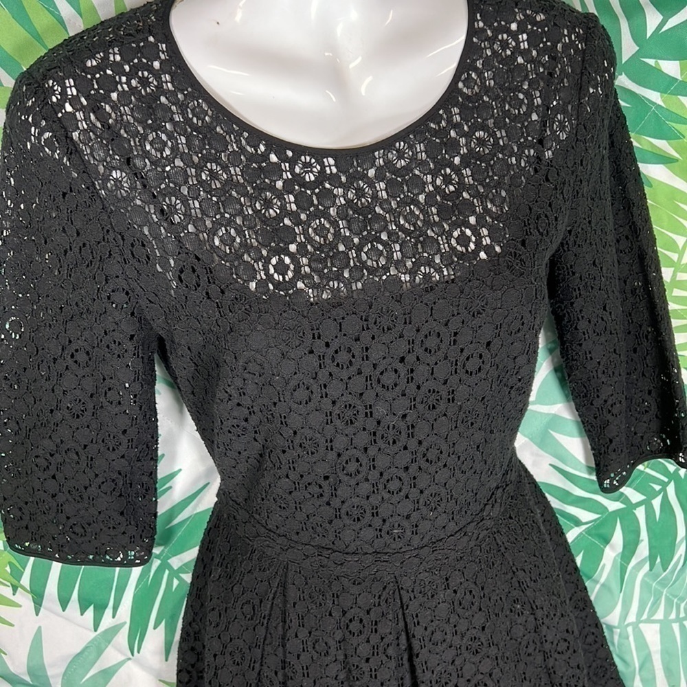 Rebecca Minkoff Lacey Dress in Black, flared bottom open back size 0 - Picture 2 of 8